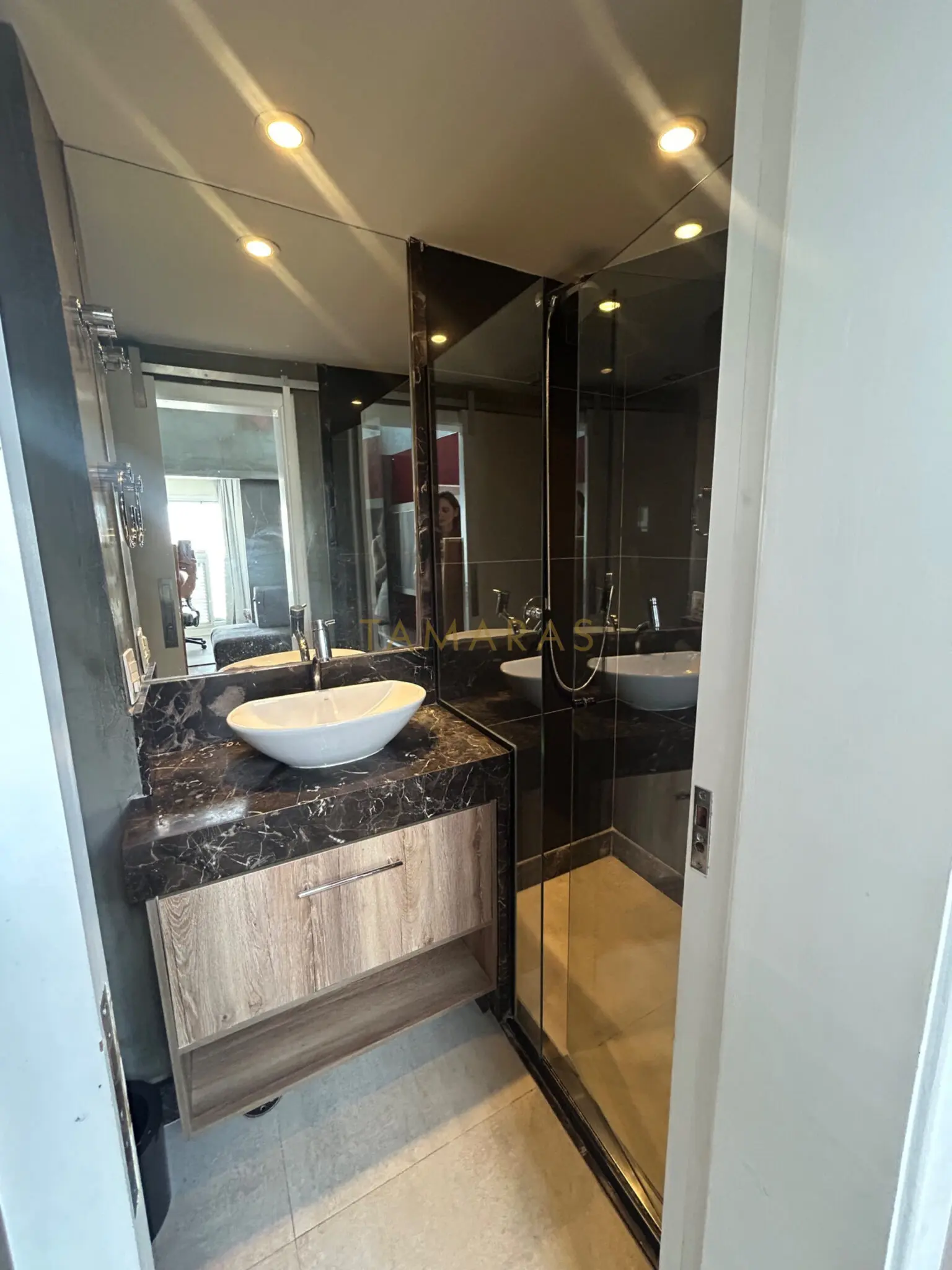 1776453008-53014-03_imagem_03