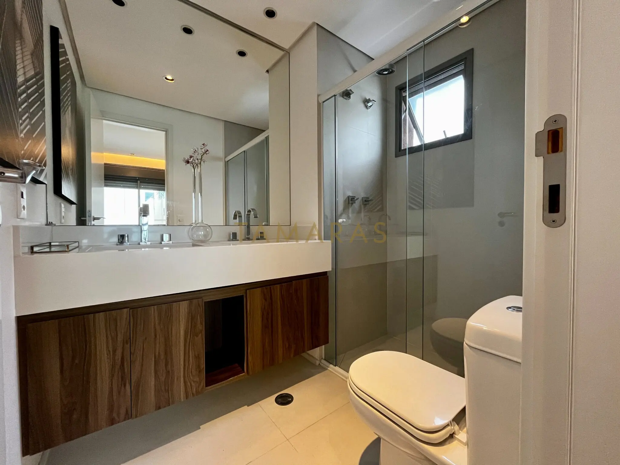 1776266159-53843-04_imagem_04