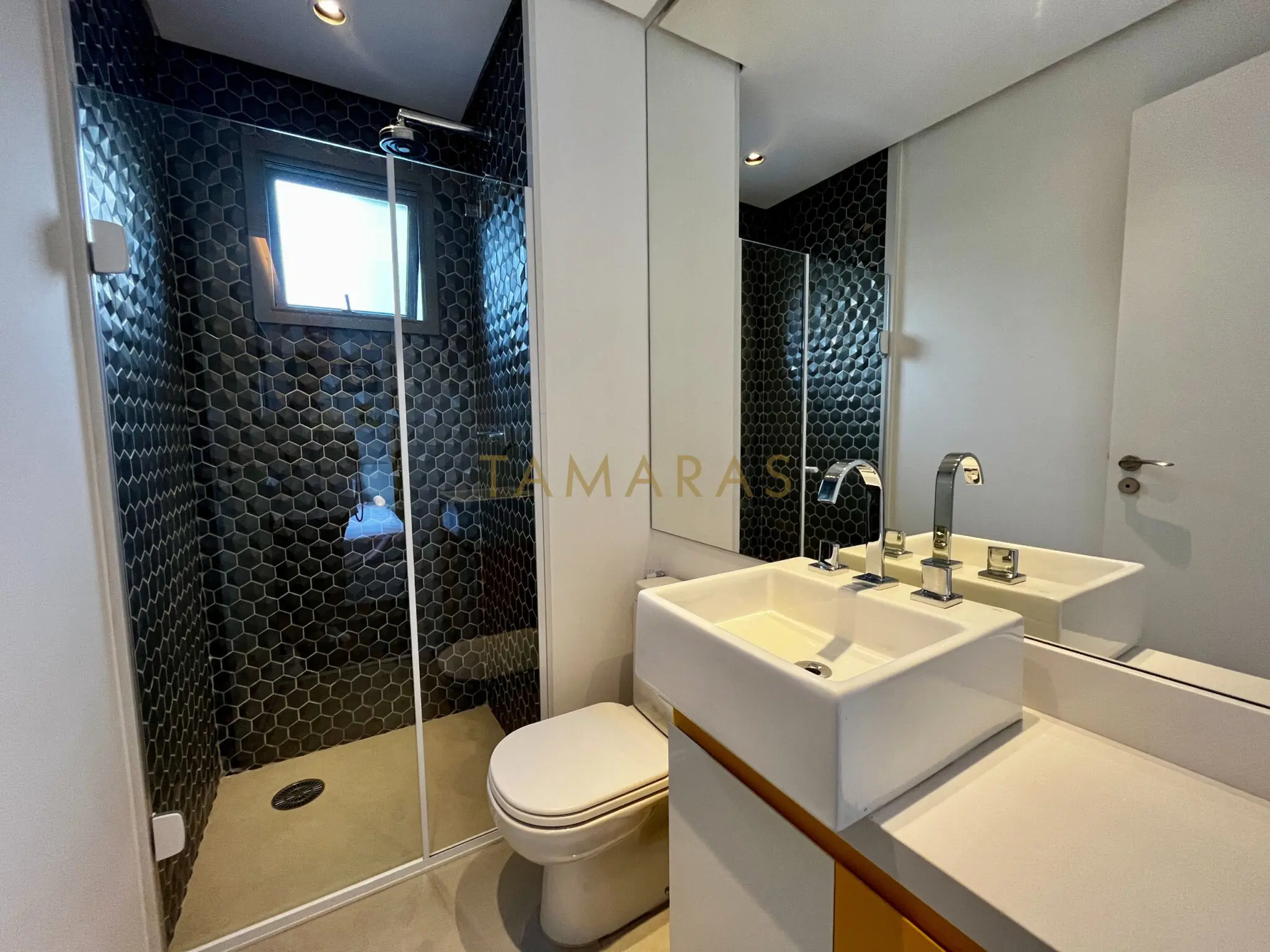 1776266159-72419-01_imagem_01