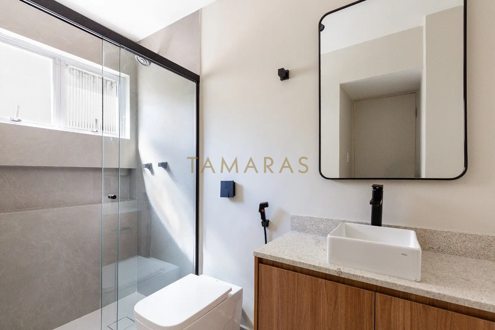 1776359602-41247-02_imagem_02