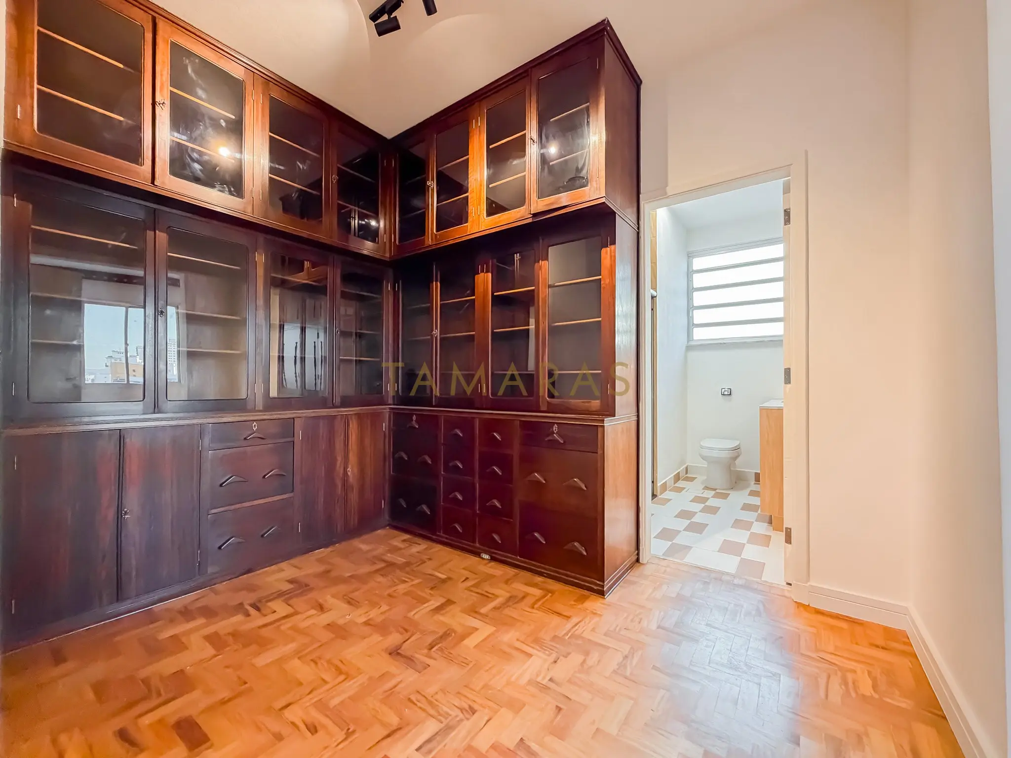 1776391807-37204-05_imagem_05