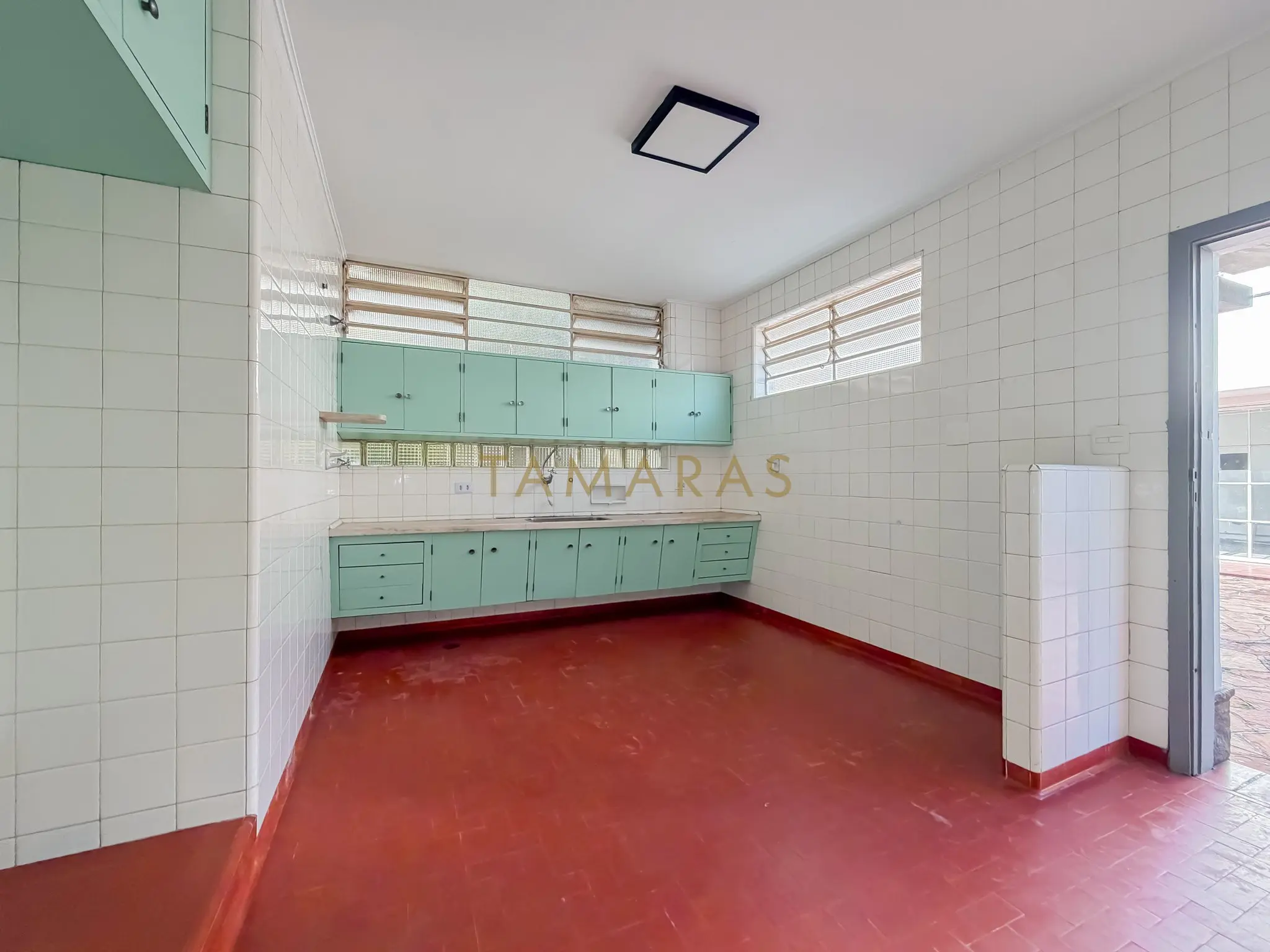 1776183192-91815-02_imagem_02