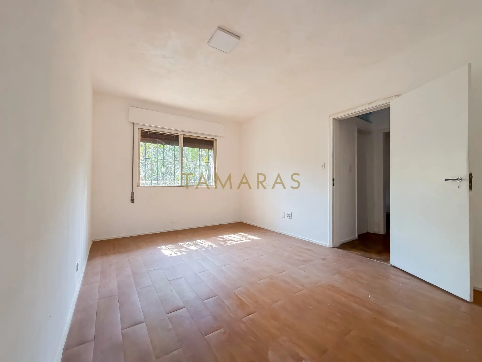 1776183192-96112-03_imagem_03