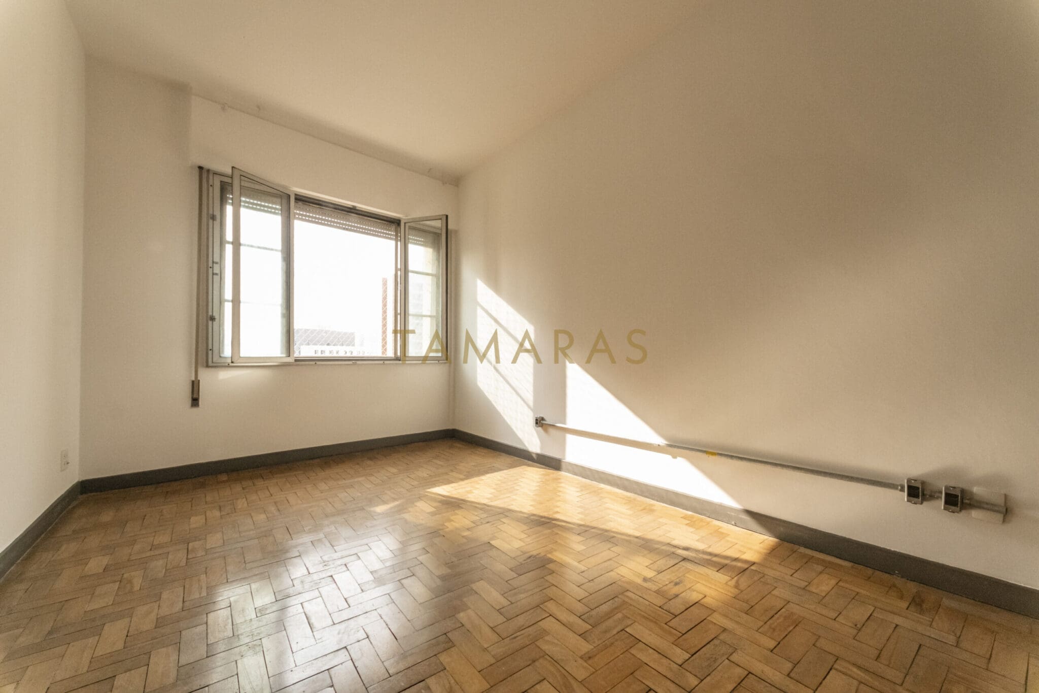 1763080210-76280-05_imagem_05