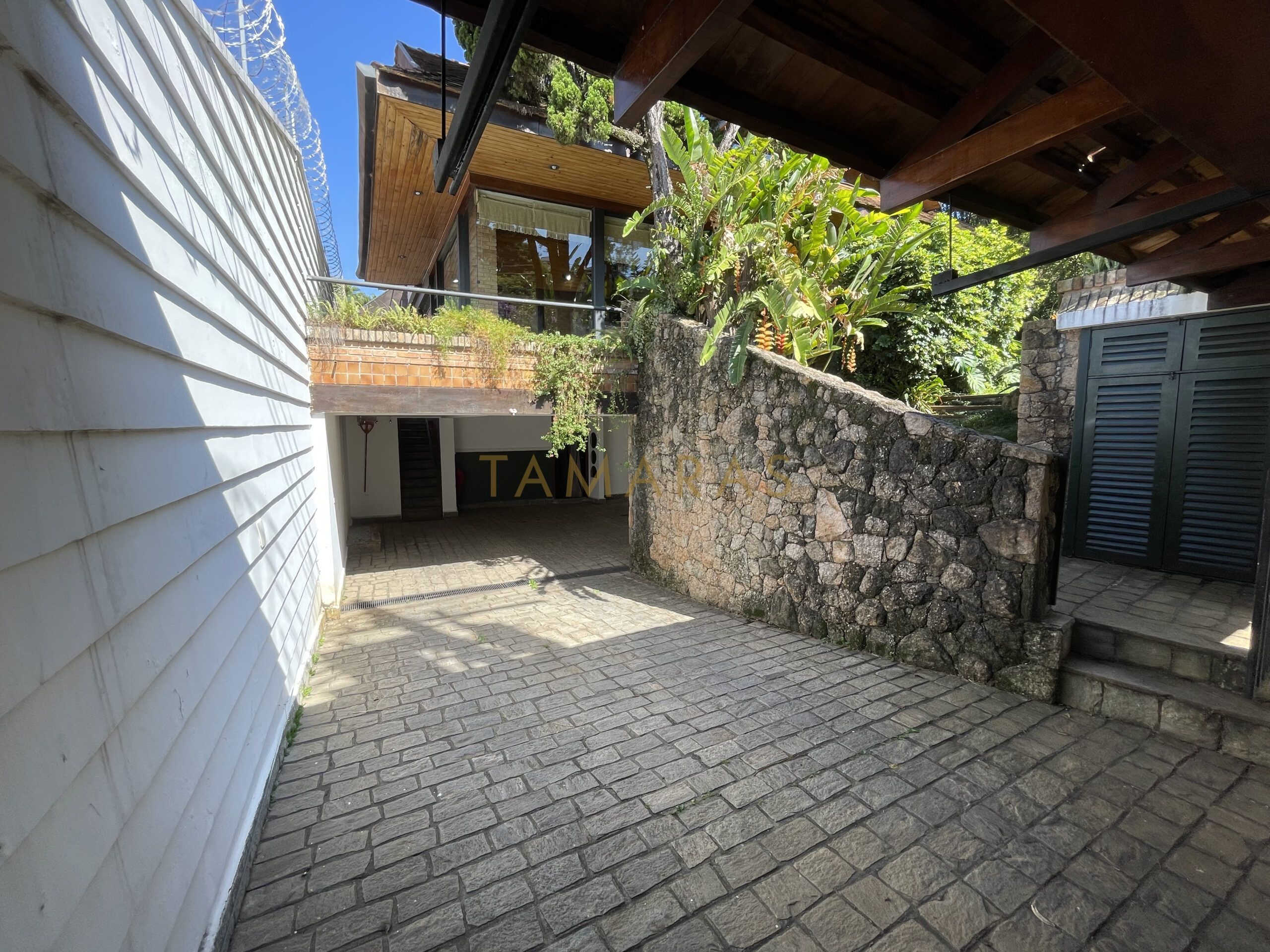 1768428905-52482-02_imagem_02