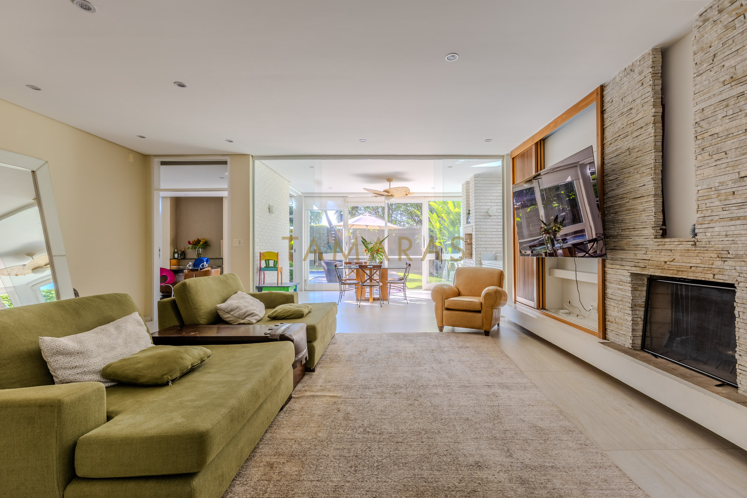 1764098324-45472-02_imagem_02