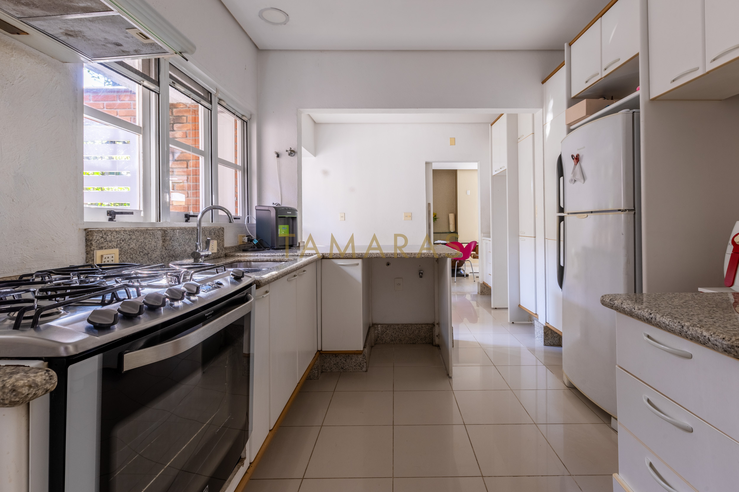 1764098324-51047-02_imagem_02