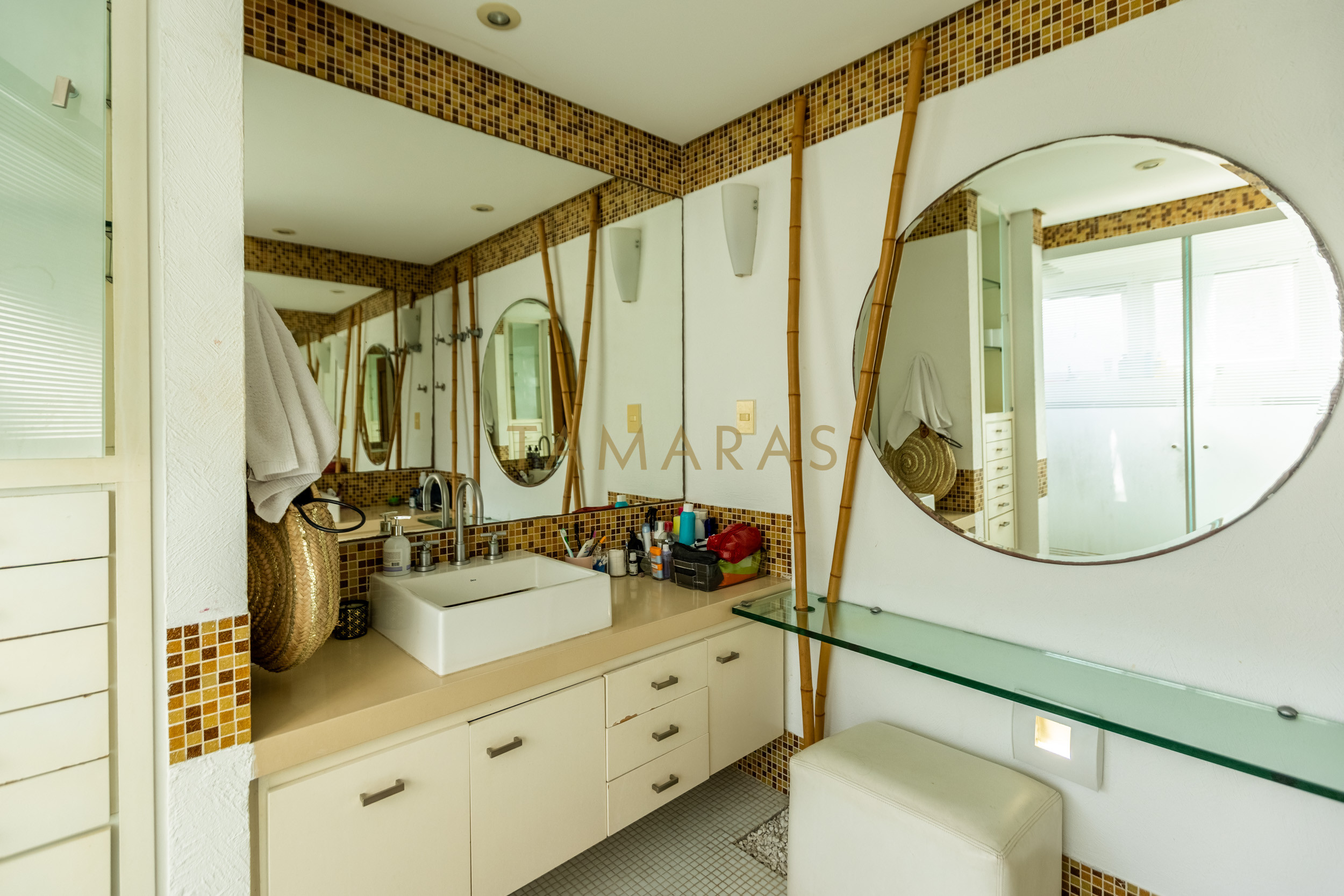 1764098324-83664-04_imagem_04