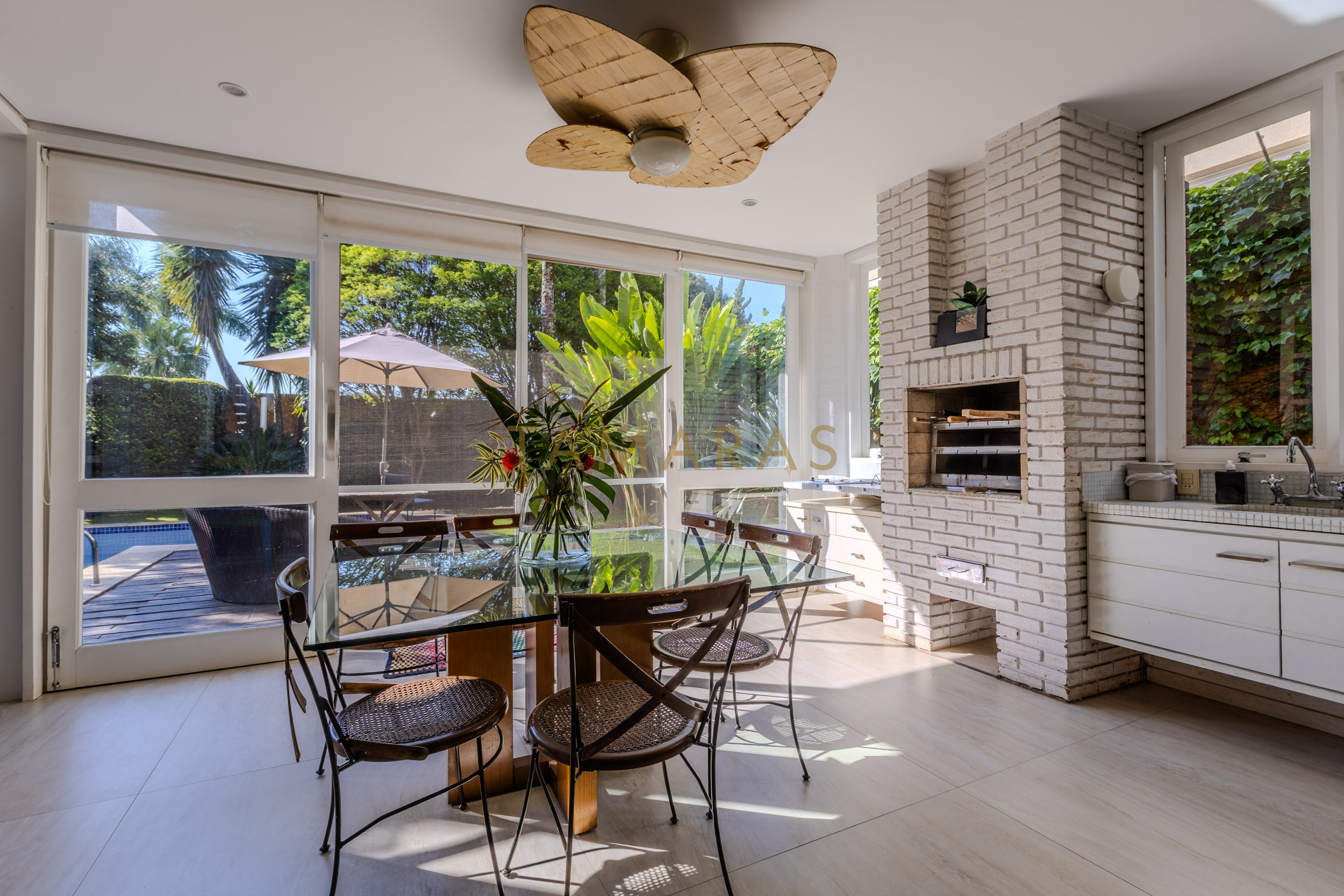 1764098324-94941-03_imagem_03