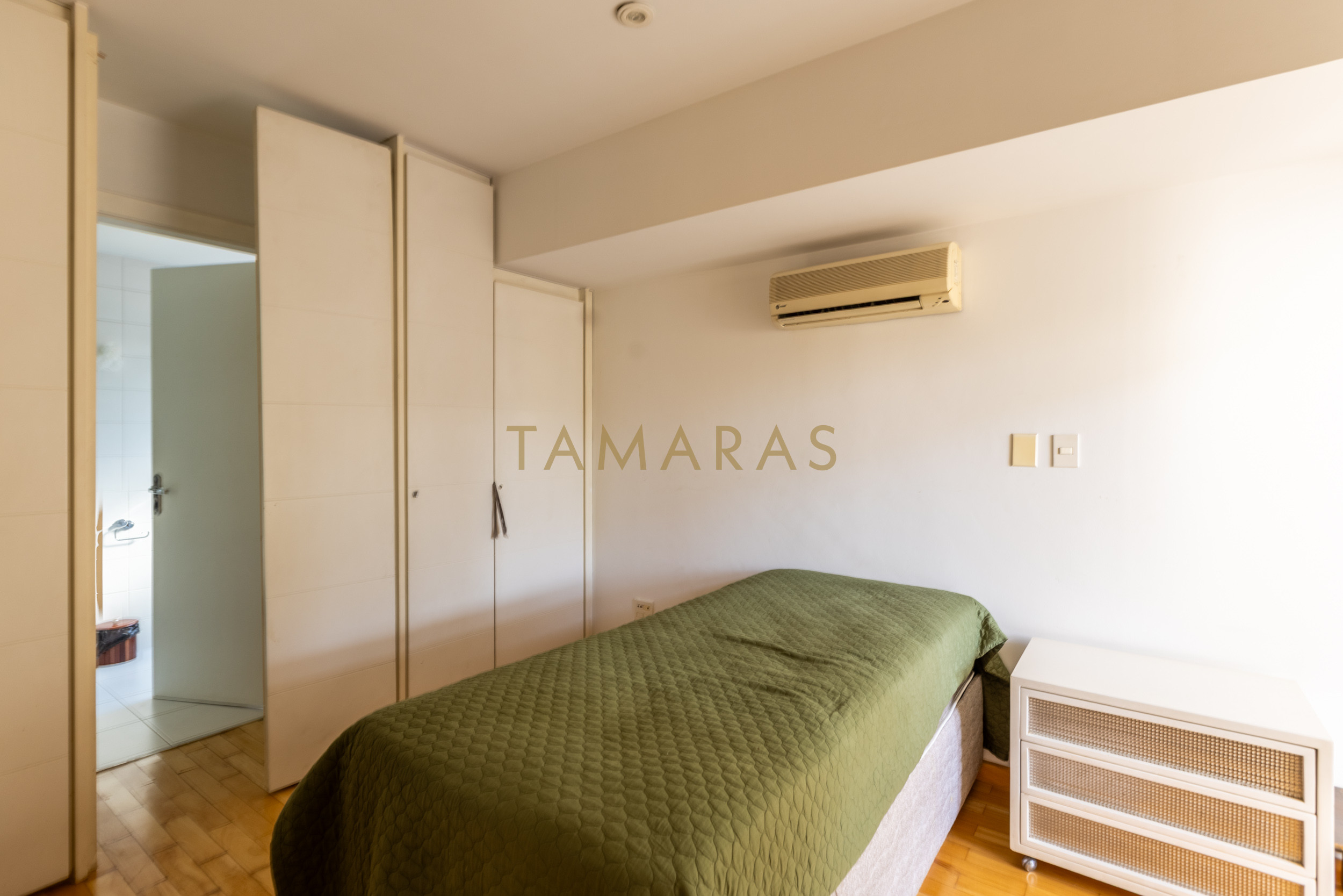 1764098324-99472-04_imagem_04